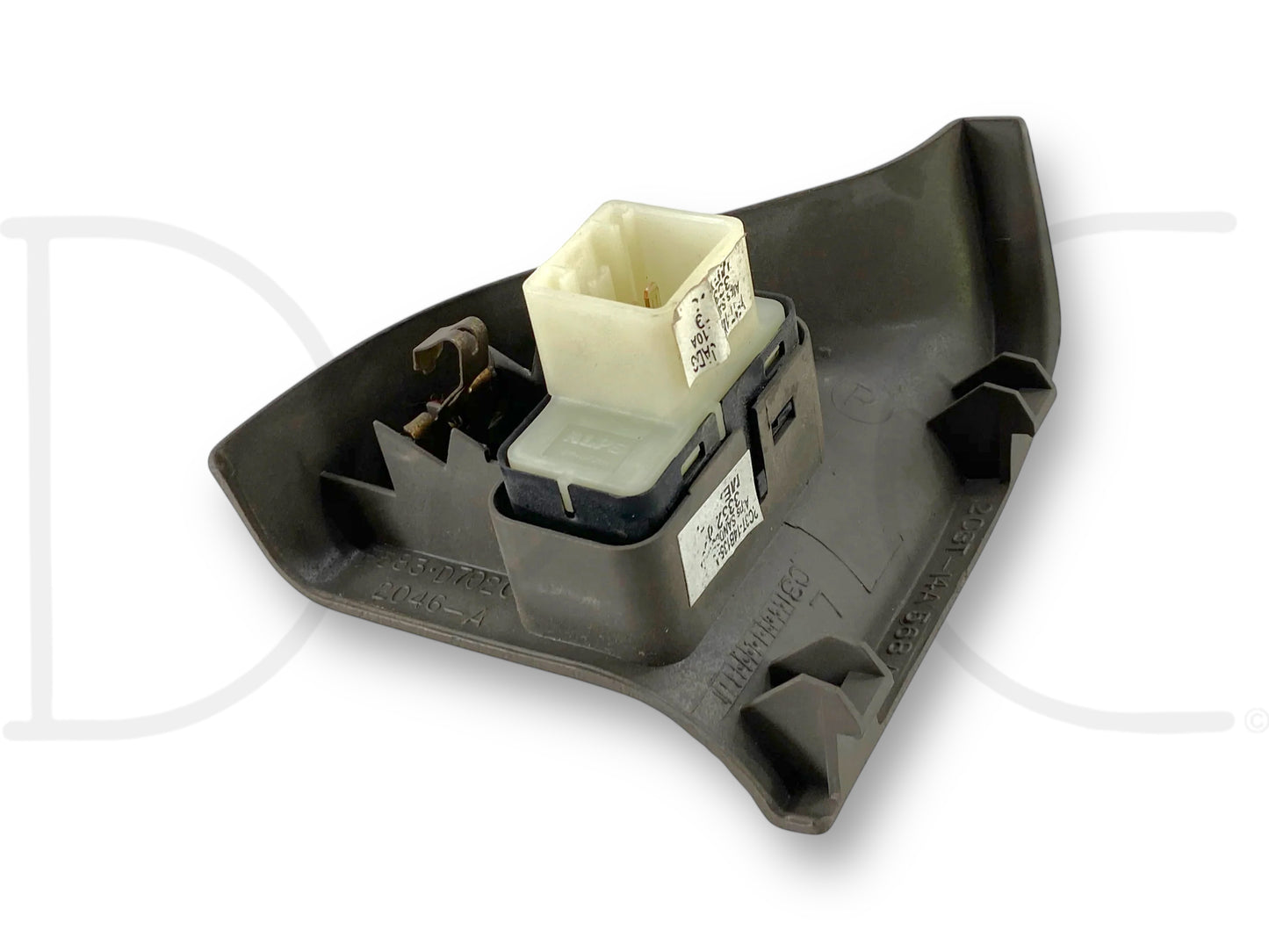 02-07 Ford F250 F350 Crew Cab LH Left Driver Rear Door Window Switch Dark Tan