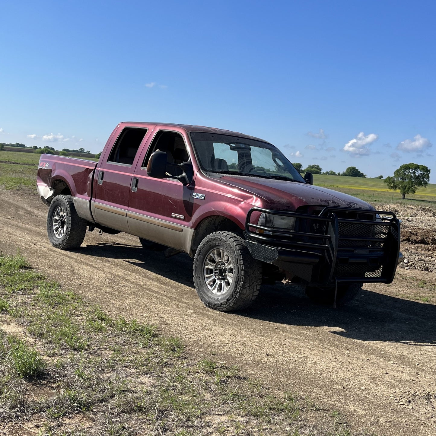 1999-2004 Ford F250 F350 Rear RH CC Door Dark Toreador Red / Tan