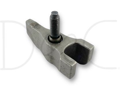 08-10 Ford F250 F350 6.4 Fuel Injector Retainer Hold Down 1848144C1 OE
