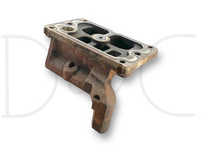 08-10 Ford F250 F350 6.4 6.4L Turbo Turbocharger Mount Pedestal 1874024C1