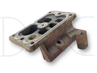 08-10 Ford F250 F350 6.4 6.4L Turbo Turbocharger Mount Pedestal 1874024C1