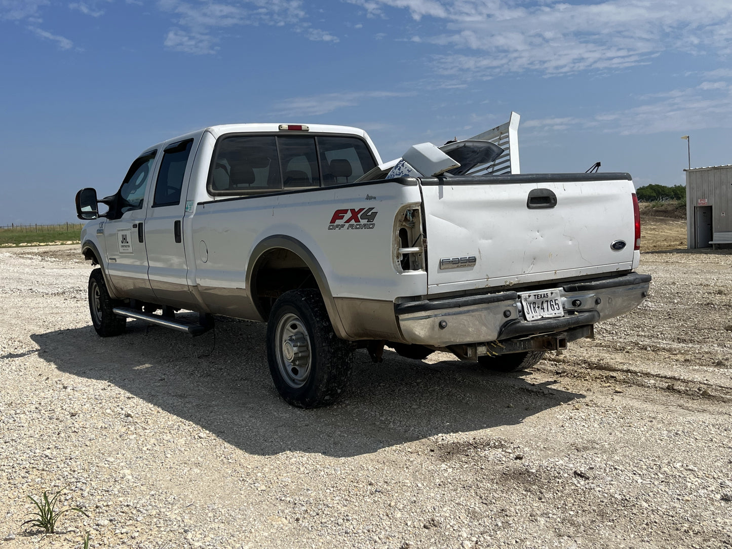 05-07 Ford F250 F350 DANA 60 4X4 Front Axle 3.73