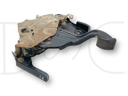 05-07 Ford F250 F350 Emergency Parking Brake Pedal Assembly OEM