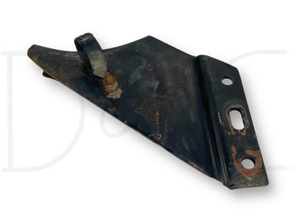 87-94 Ford F600 F700 6.6 6.6L 401 Diesel Air Intake Filter Housing Bracket Set