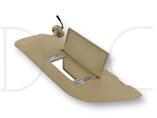 02-07 Ford F250 F350 LH Left Driver Sun Visor Tan W/ Lighted Mirror OEM