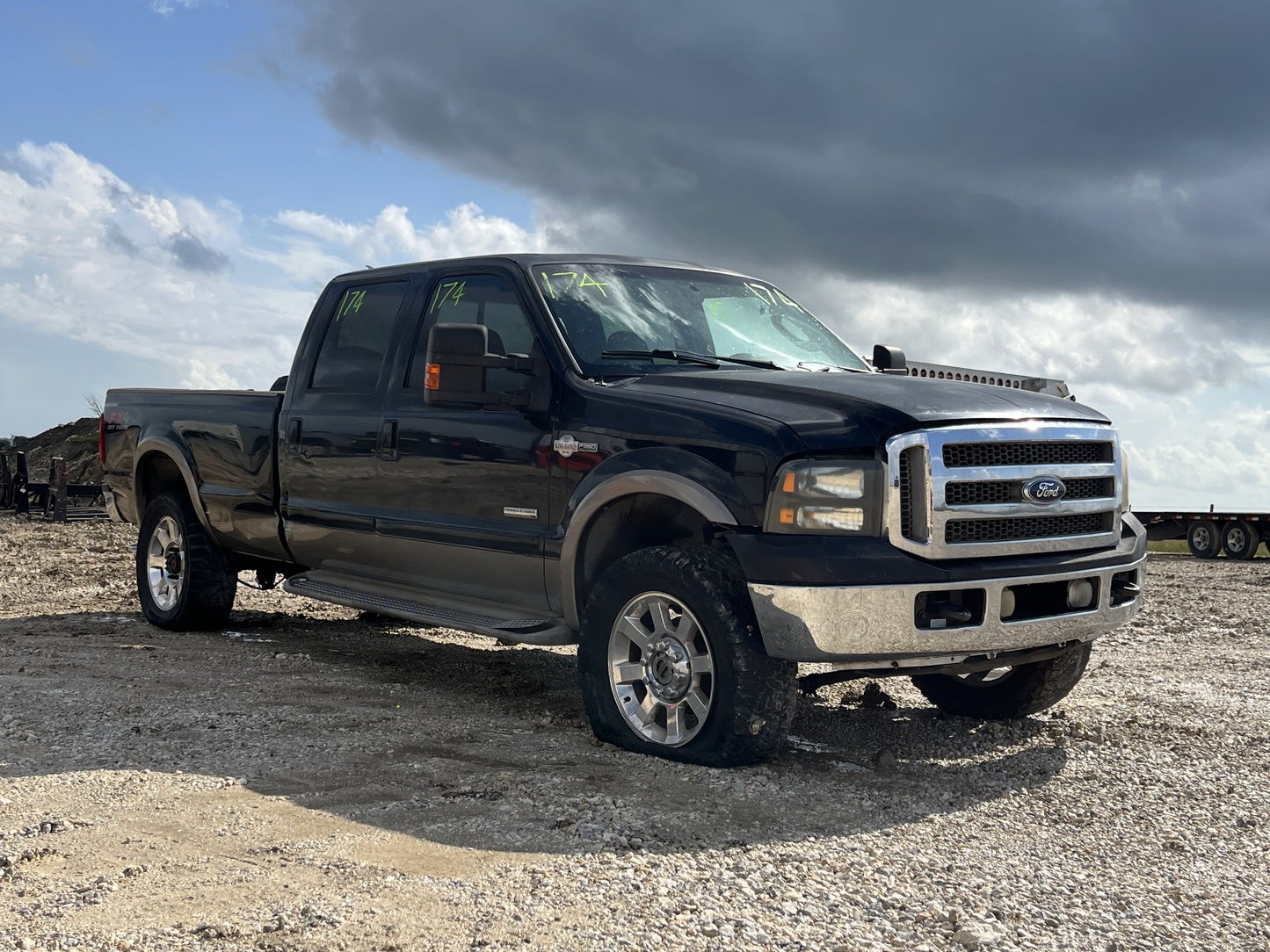 2005-2007 Ford F250 F350 Rear LH Left Driver Crew Cab Door Black / Tan