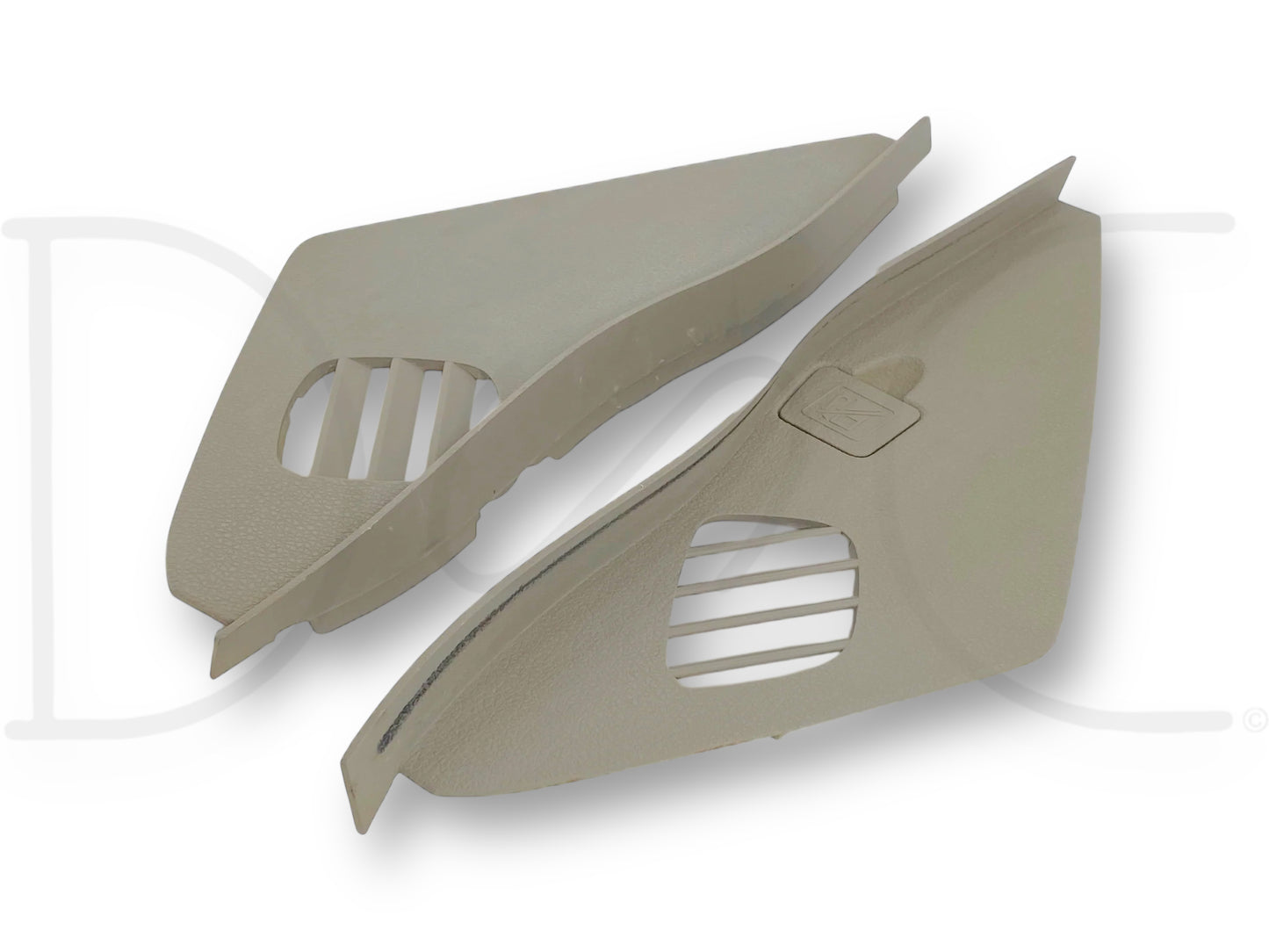08-10 Ford F250 F350 LH RH Dash End Side Defrost Vent Trim Set Stone OE