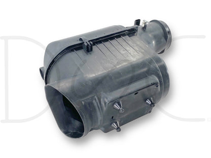 08-10 Ford F250 F350 6.4 6.4L Diesel Air Intake Filter Box Cleaner Housing OEM