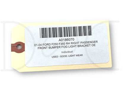 01-04 Ford F250 F350 RH Right Passenger Front Bumper Fog Light Bracket OE