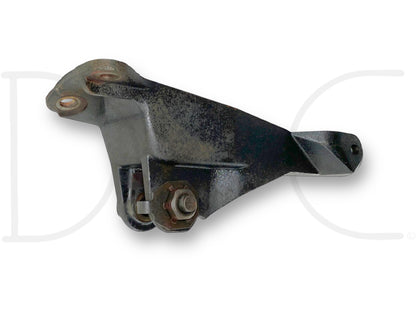 99-04 Ford F250 F350 4X4 4WD Track Bar Bracket Frame Mount OE 2C34-3A094-Ca