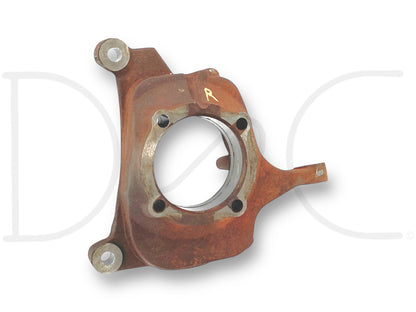 99-04 Ford F250 F350 DANA 50 60 Front Axle Steering Knuckle RH Passenger