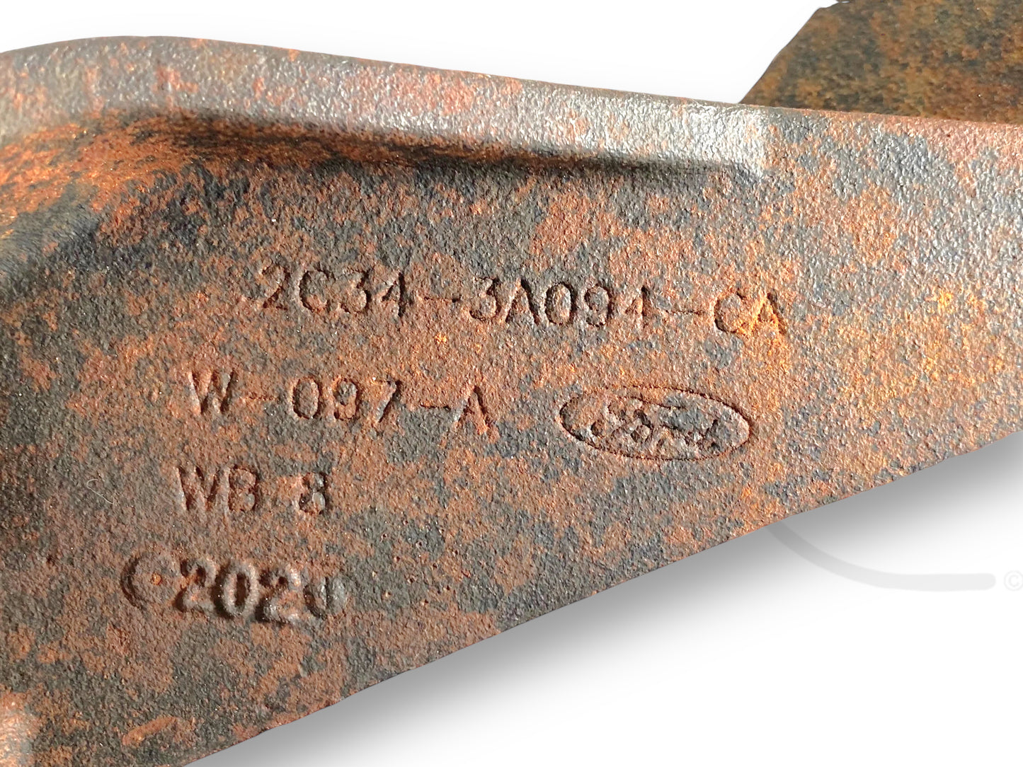 99-04 Ford F250 F350 4X4 4WD Track Bar Bracket Frame Mount OE 2C34-3A094-Ca