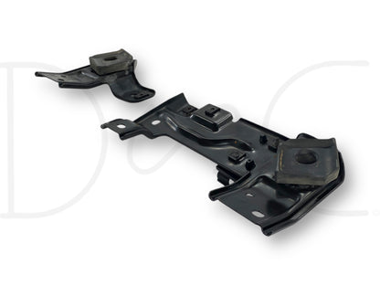 99-03 Ford F250 F350 Upper Radiator Mount Bracket Pair OE Brackets F81B8K007-AB