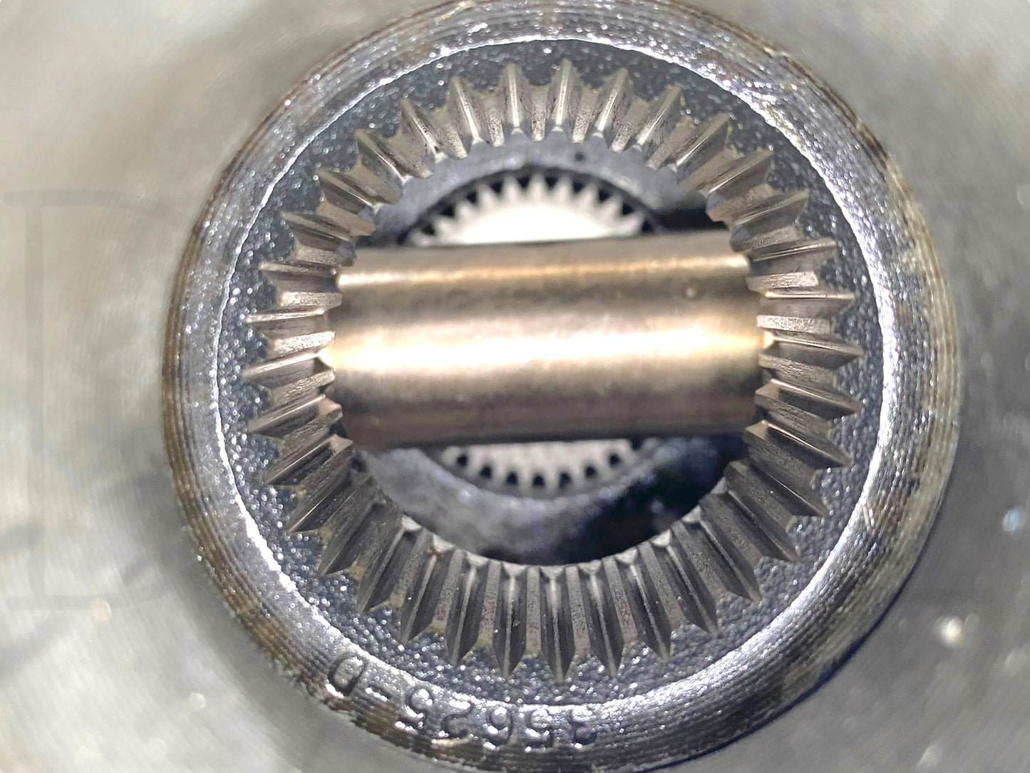 99-04 Ford F250 F350 DANA 60 Front Axle Differential Diff Carrier Open 3.73