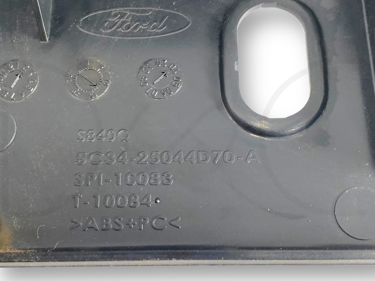 05-07 Ford F250 F350 Super Duty Dash Bezel Radio Cluster Trim Panel Black OE