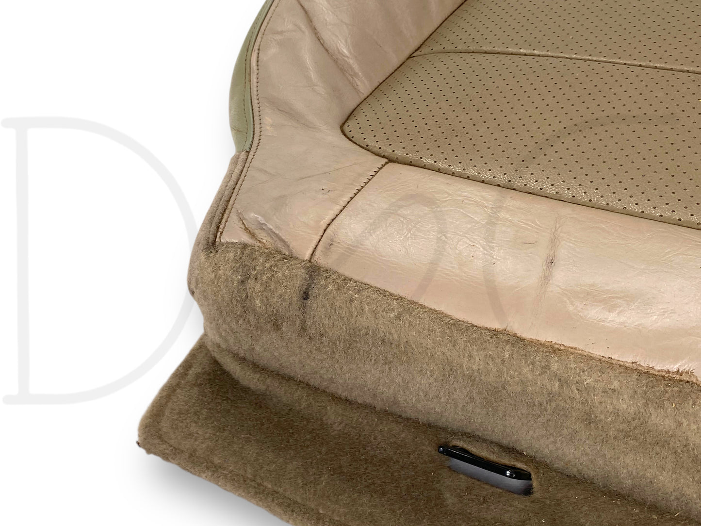 01-04 Ford F250 Super Cab RH Right Passenger Seat Bottom Cushion Tan Leather