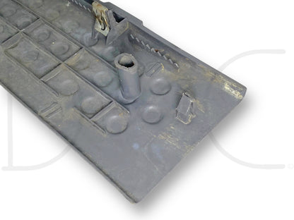 99-04 Ford F250 F350 RH Right Passenger Front Rocker Sill Trim Panel Gray OE