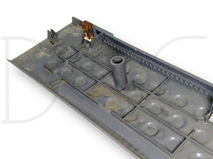 99-04 Ford F250 F350 RH Right Passenger Front Rocker Sill Trim Panel Gray OE