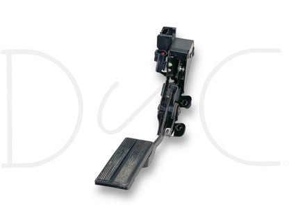 99-01 Ford F250 F350 OE 7.3 7.3L Diesel Accelerator Throttle Pedal F81A-9F836-Ae