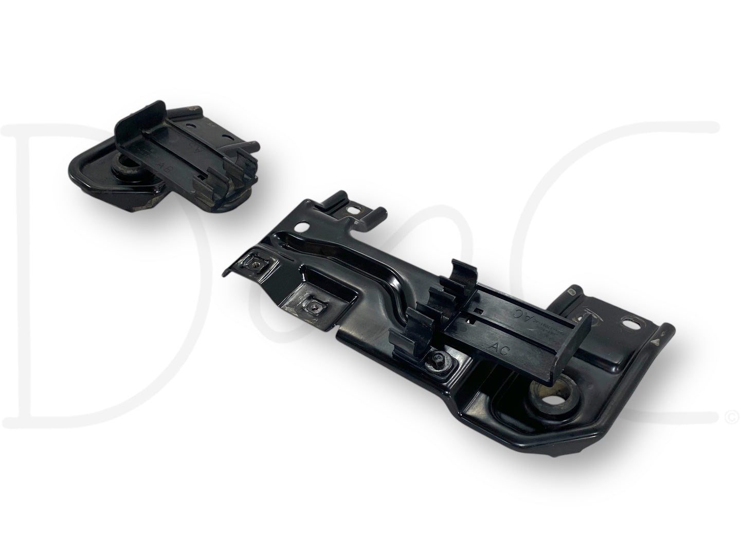 99-03 Ford F250 F350 Upper Radiator Mount Bracket Pair OE Brackets F81B8K007-AB