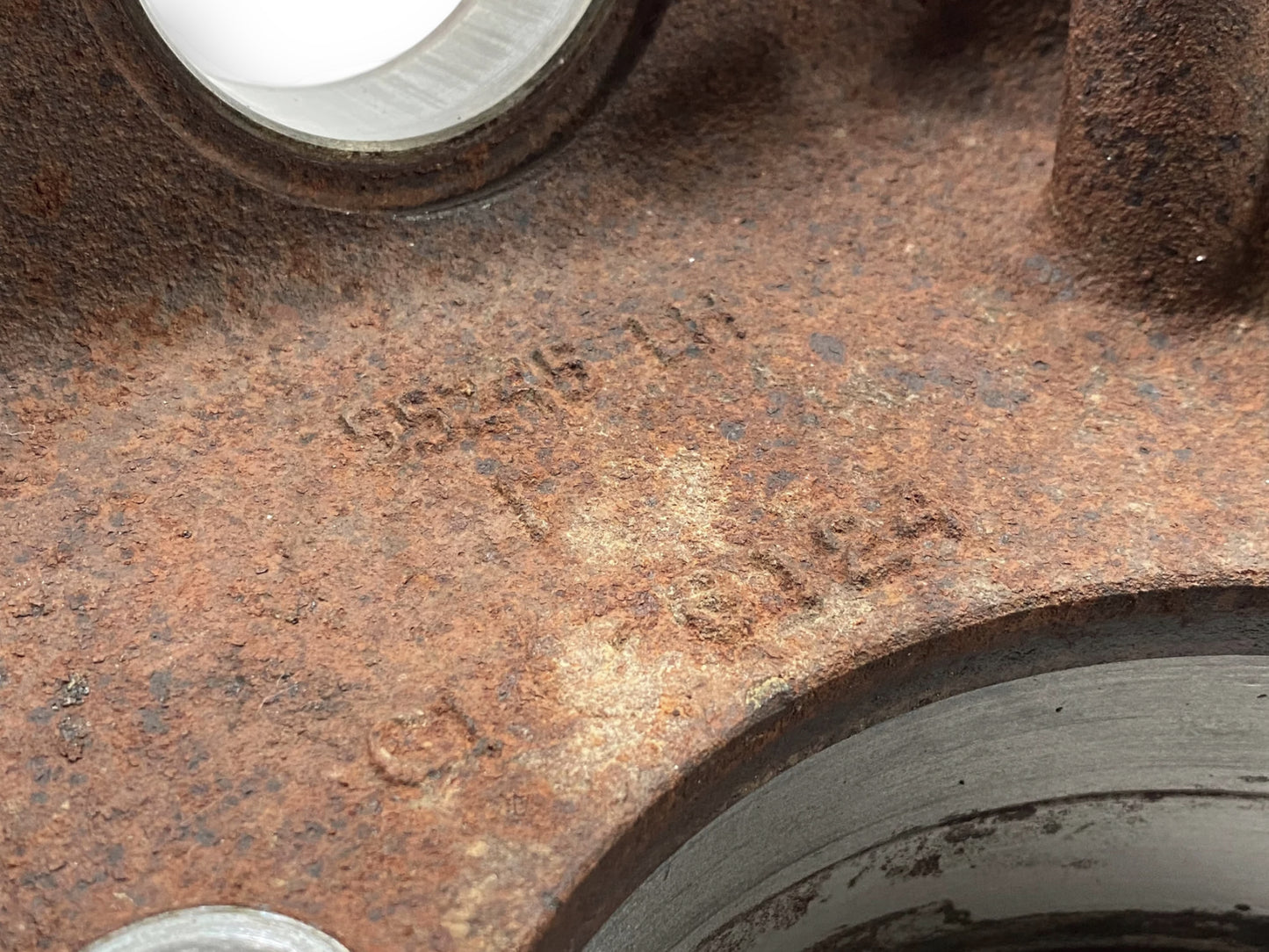 05-12 Ford F250 F350 DANA 60 Front Axle Steering Knuckle Spindle LH Left Driver