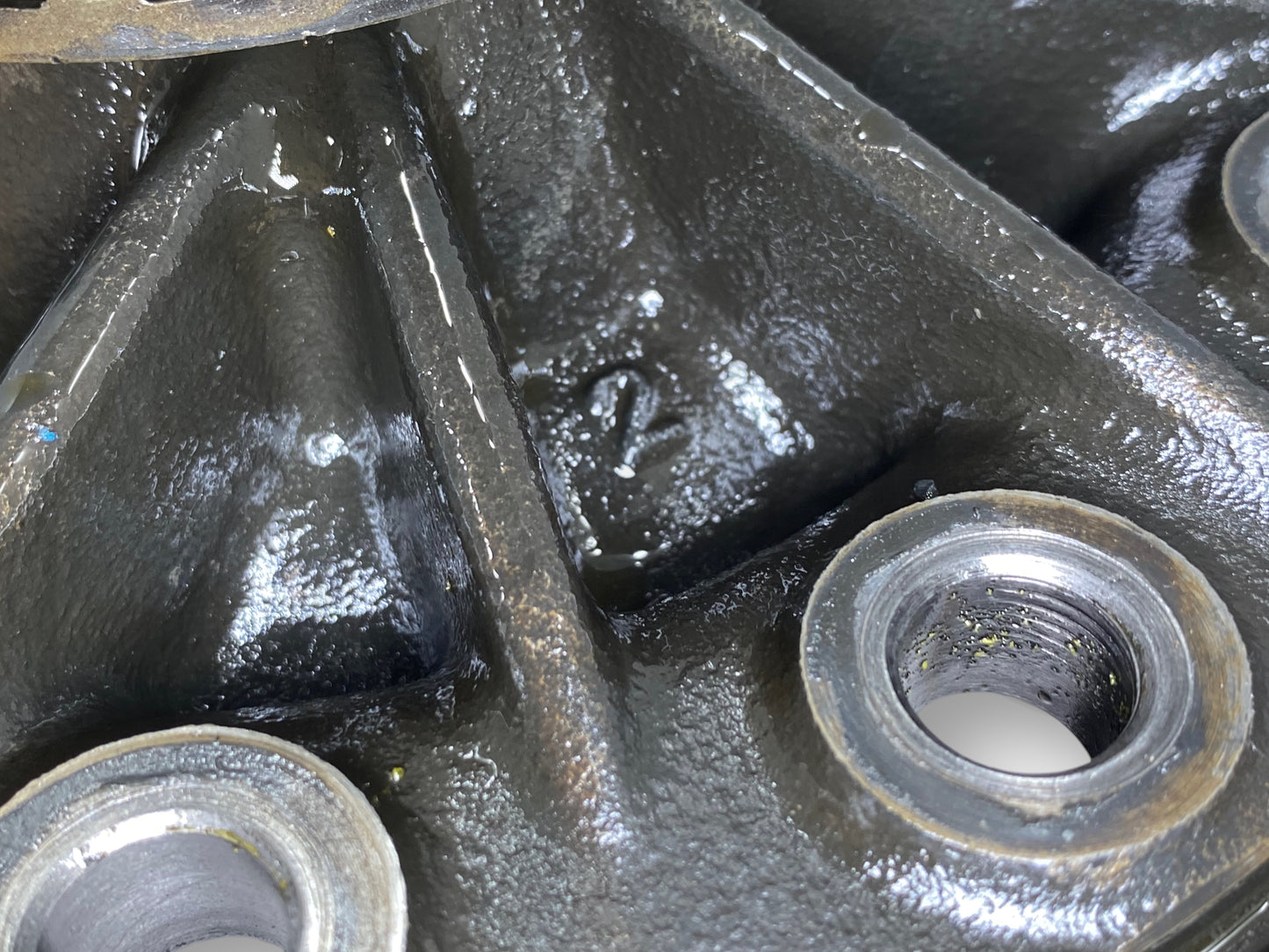 99-04 Ford F250 F350 SRW Sterling 10.5 Rear Axle Diff Carrier Open *Blem*