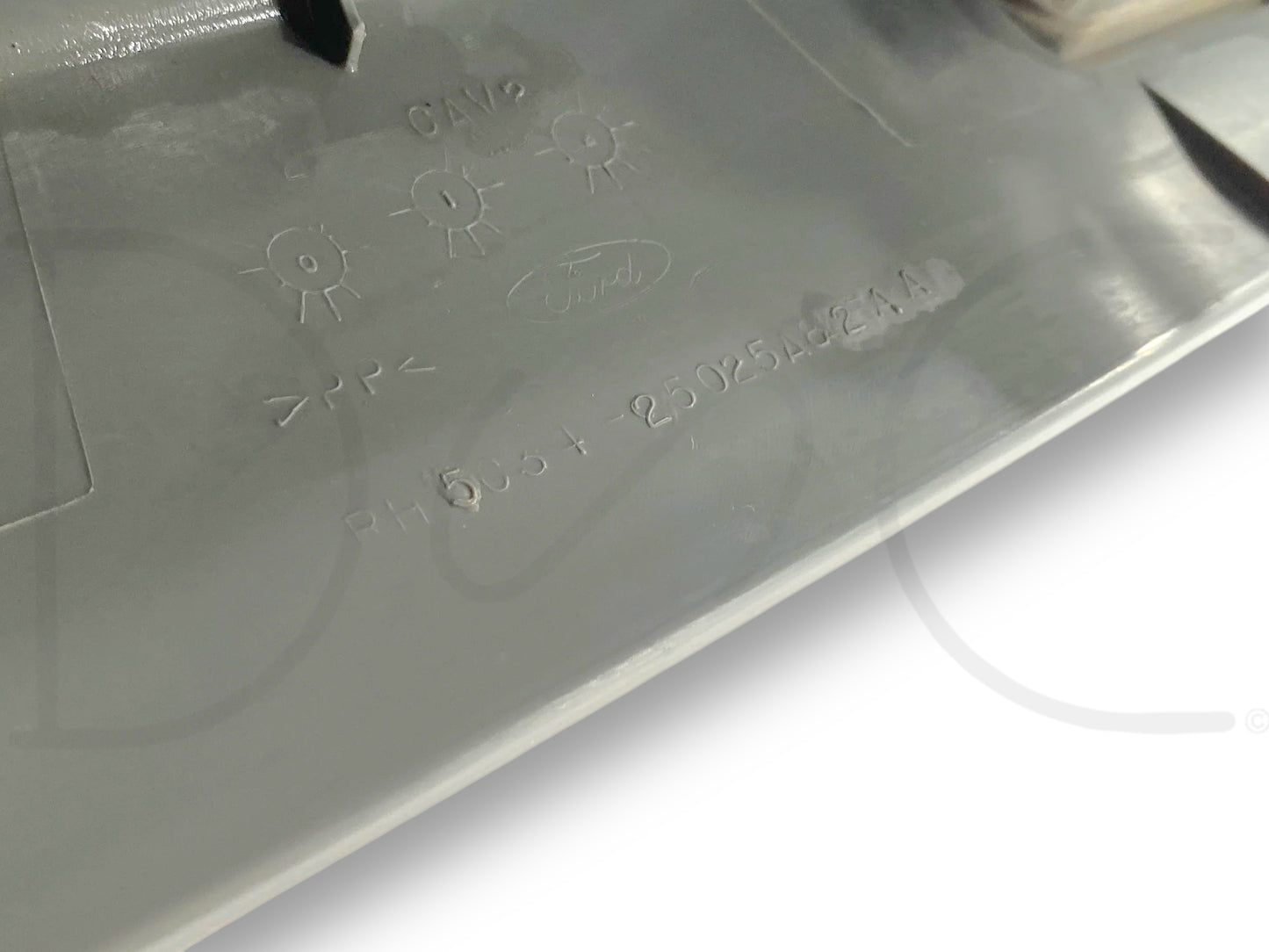 03-07 Ford F250 F350 RH Right Passenger A-Pillar Trim Grab Handle Gray OE