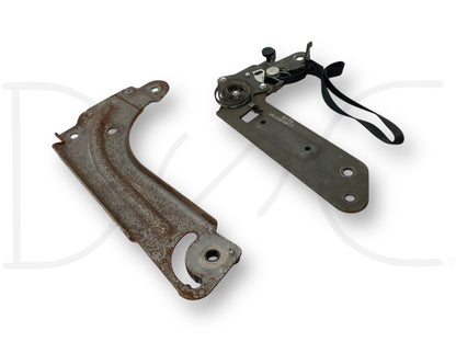 99-10 Ford F250 F350 Jump Seat Center Console Hinge Set OE Hinges