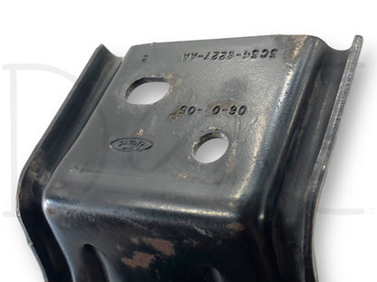 03-07 Ford F250 F350 Upper Radiator Mount Bracket Pair OE Brackets
