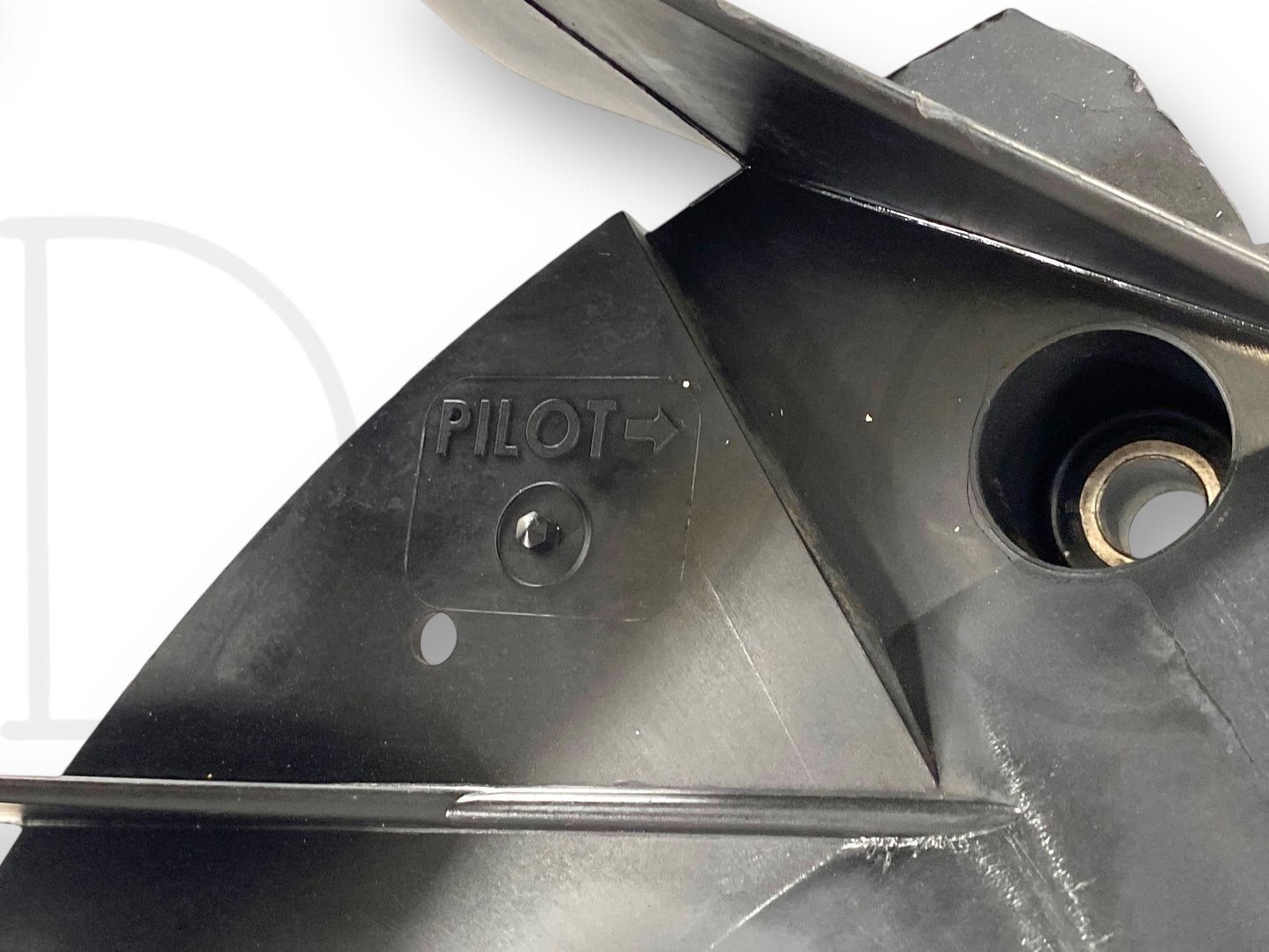 05-07 Ford F250 F350 6.0 6.0L Diesel Radiator Inner Fan Shroud 5C34-8B614 *Blem*