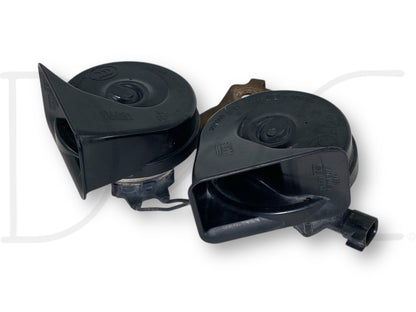 08-10 Ford F250 F350 Super Duty Horn Pair OEM Dual Note Horns