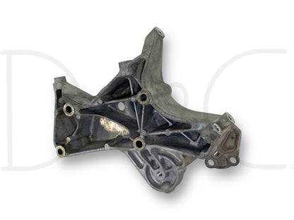 08-10 Ford F250 F350 6.4 6.4L Diesel Alternator Bracket OE 7C3E-10239-Cc