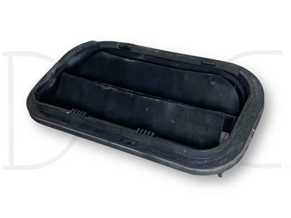 03-16 Ford F250 F350 Super Duty Rear Cab Air Breather Vent OE 3C3A-54280B62-BA