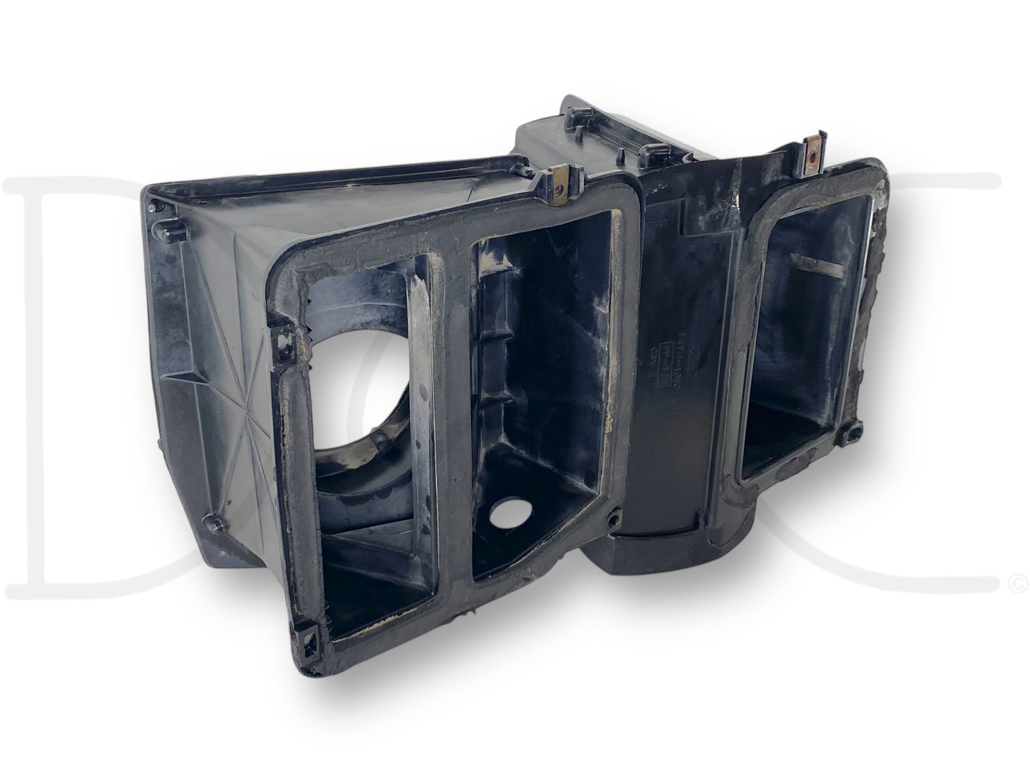 94-98 Ford F650 F750 HVAC Under Hood Exterior Air Box Blower Motor Housing A/C