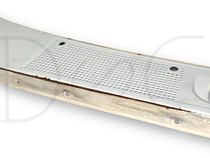 93-98 Ford F650 F750 Windshield Wiper Cowl Panel Vent White OEM