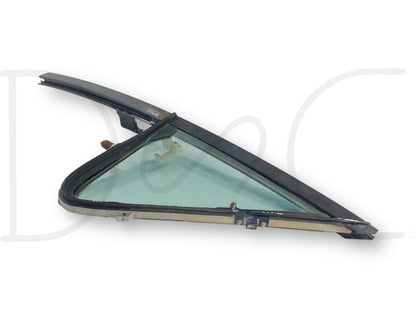 92-97 Ford F250 F350 RH Right Passenger Vent Wing Window Glass Assembly OEM