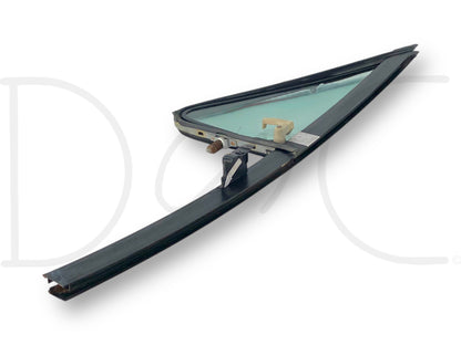 92-97 Ford F250 F350 RH Right Passenger Vent Wing Window Glass Assembly OEM