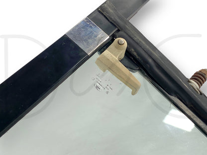 92-97 Ford F250 F350 RH Right Passenger Vent Wing Window Glass Assembly OEM