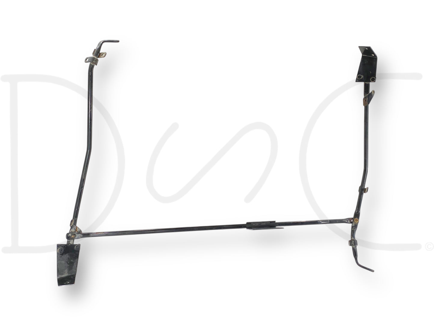 95-98 Ford F650 F750 F800 Front Radiator Core Support Brace Bracket Assembly used condition with light wear, compatible with 1994-1998 F-600 to F-800 diesel trucks.