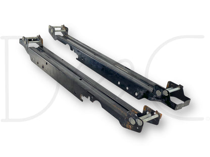 94-98 Ford F650 F750 F800 Radiator Mount Bracket Pair OE Brackets