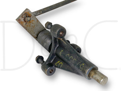 93-98 Ford F600 F650 F750 F800 Clutch Linkage Pivot Rod Arm Lever Assembly OEM