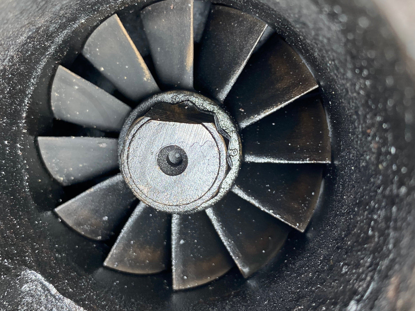 Ford Holset Hx35W Cummins 5.9L Diesel Turbo Turbocharger 6Bt 3534921 3534922