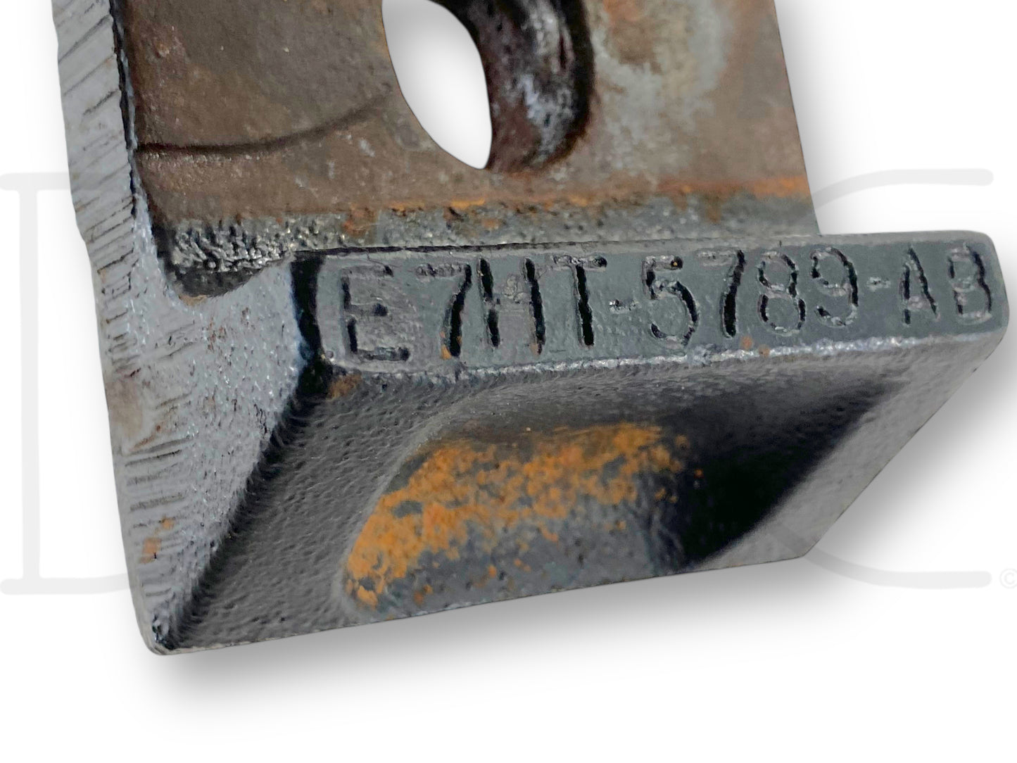 87-98 Ford F600 F650 F800 Rear Axle Leaf Spring Perch Mount Plate E7Ht-5789-AB