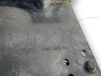 94-98 Ford F650 F800 Rear Driveshaft Carrier Bearing Bracket Mount F5Ht-4831-BA