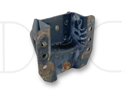 87-98 Ford F600 F650 F800 Rear Leaf Spring Hanger Bracket Mount LH E7Ht-5991-Aa