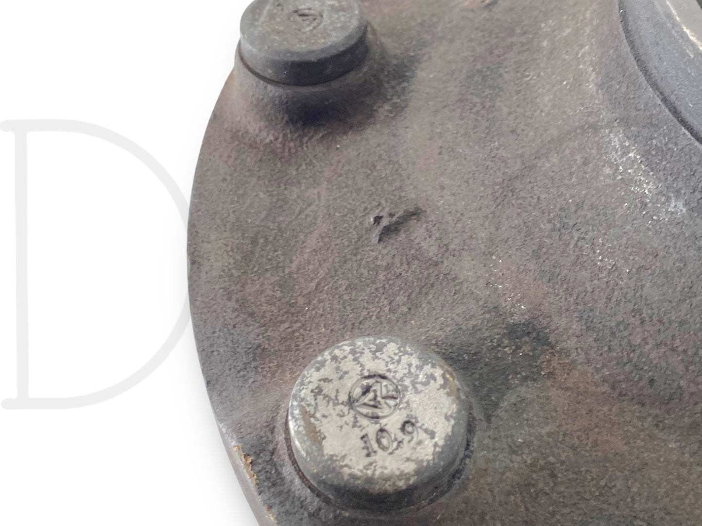 93-98 Ford F650 F800 Meritor Rockwell Rear Axle Wheel Bearing Hub OE 15379-A