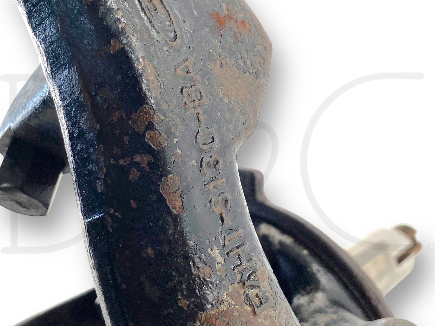 95-98 Ford F600 F650 F700 F800 Front Axle Steering Knuckle Spindle RH Right OEM