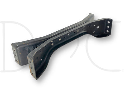 95-98 Ford F650 F700 F800 Rear Frame Crossmember Assembly F5Ht-5028-Da