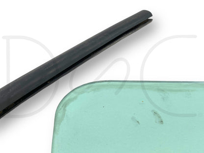 Cat 226B 232B Skid Steer Cab Rear Window Glass W/ Seal 142-9319