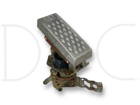 Cat 226B 226B2 Skid Steer Throttle Governer Foot Pedal 325-8382 263-6688
